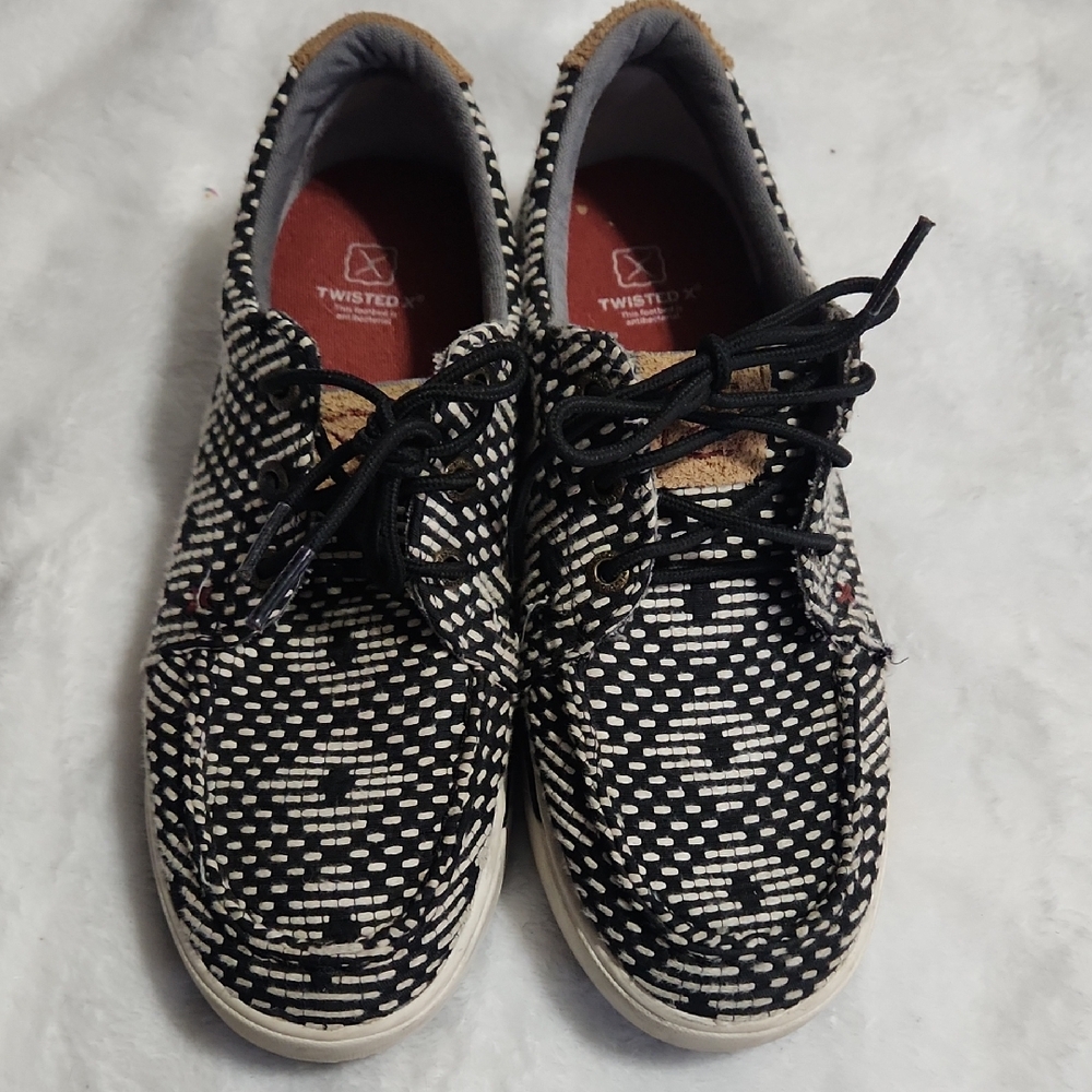 Twisted X Black and White  Sneakers
